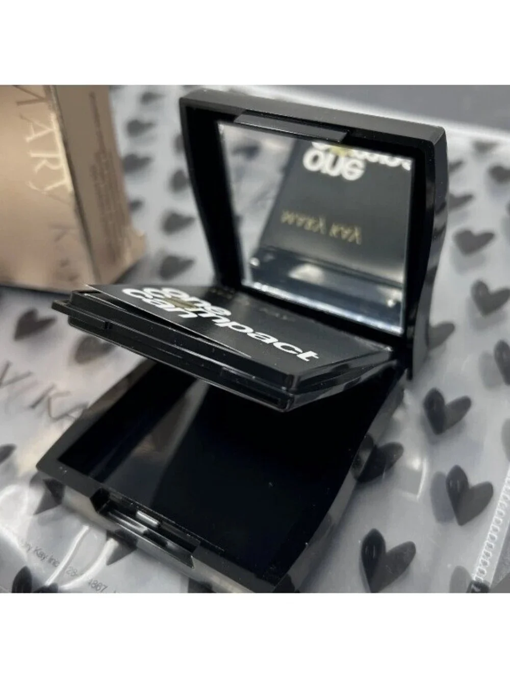 New Mary Kay Compact Mini Magnetic Special Edition Bling Gold Box NIB